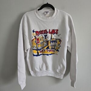 Devils Lake North Dakota Vintage Sweatshirt M